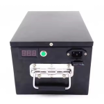Batería de ións de litio LiFePO4 de 60 V e 100 Ah para robot intelixente AGV